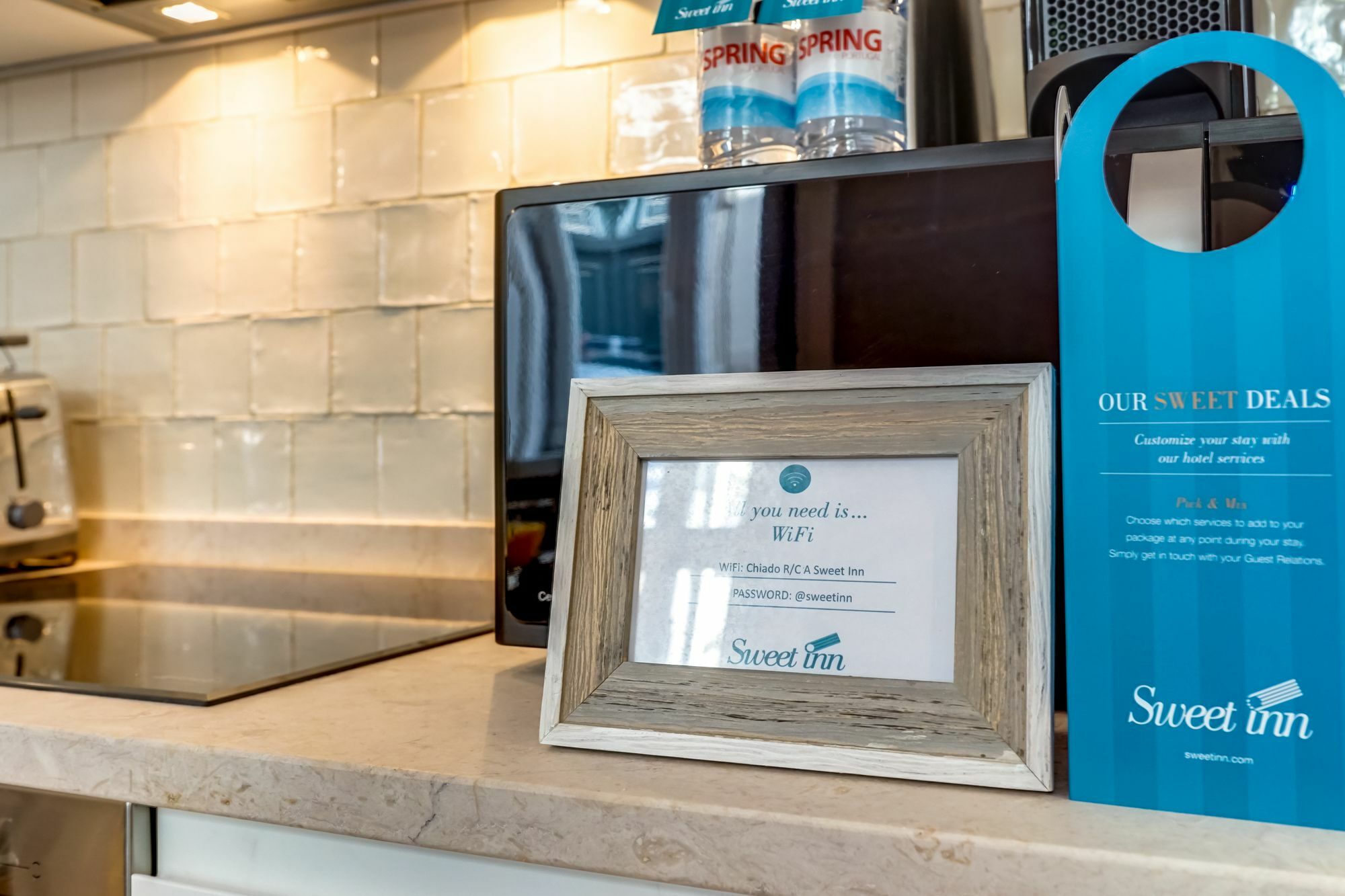 Sweet Inn Apartment - Chiado Luxury 리스본 외부 사진