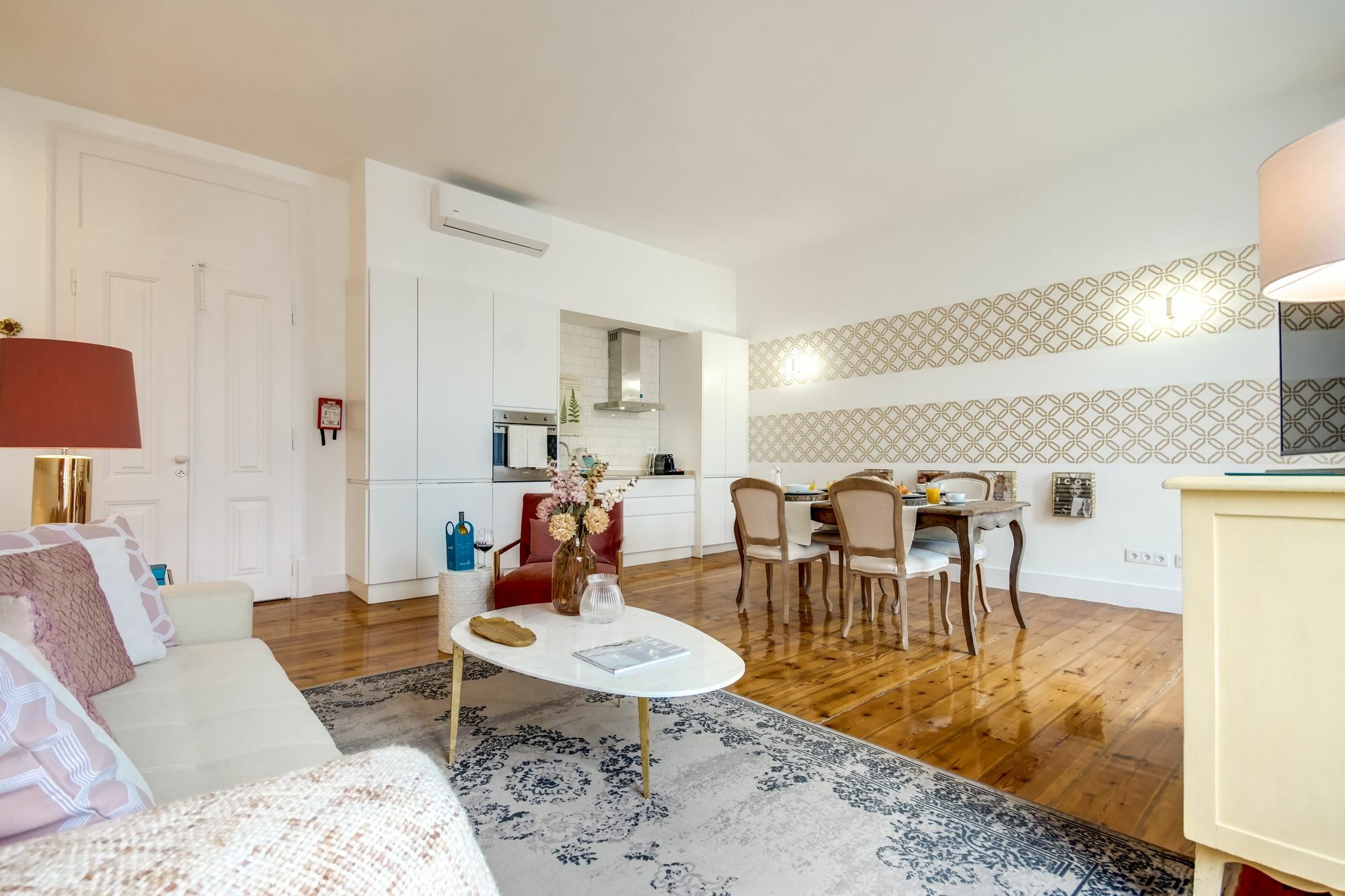 Sweet Inn Apartment - Chiado Luxury 리스본 외부 사진